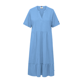 Lys blå bomuldskjole fra Redgreen til dame – kortærmet sommerkjole med v-udskæring og løstsiddende pasform, ideel til varme dage og afslappede strandture. Komfortabel og stilren til hverdagsbrug.