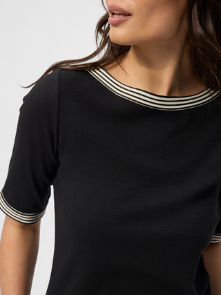 REDGREEN WOMAN Snee T-shirt Short Sleeve Tee 099 Black