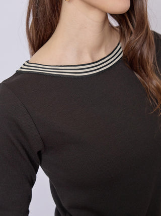 REDGREEN WOMAN Snee T-shirt Short Sleeve Tee 099 Black